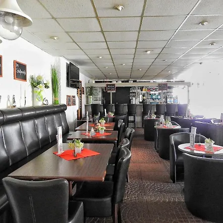 Zum Kuckuck Noch Mal Apartmán